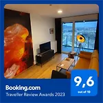 Appartement Bursztynowy Modern Tower *