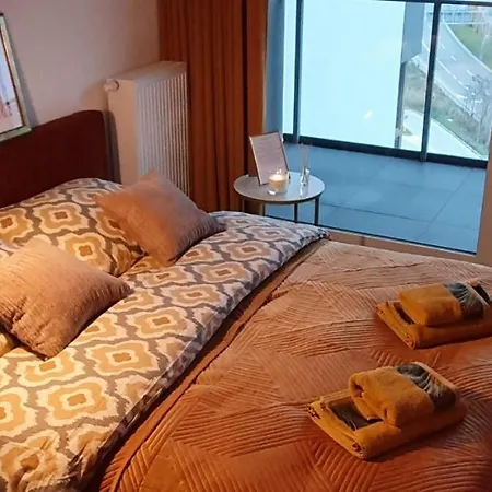 Bursztynowy Modern Tower アパート グディニャ