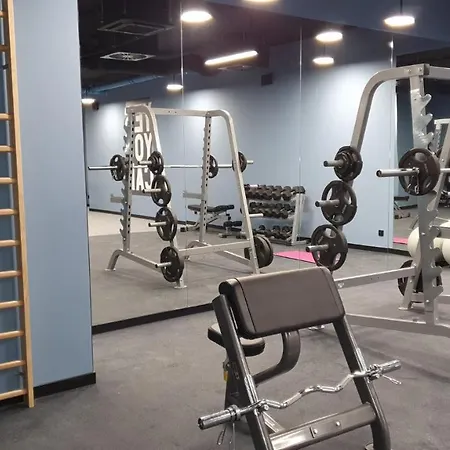 Bursztynowy Modern Tower * グディニャ