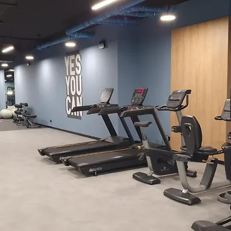 Bursztynowy Modern Tower アパート グディニャ